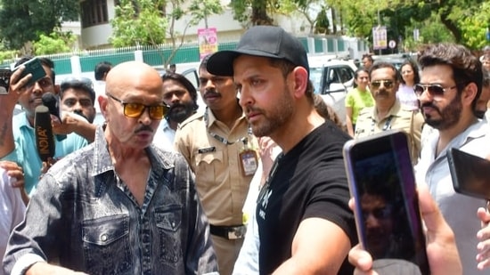 Hrithik Roshan arrived with father and filmmaker Rakesh Roshan to cast his vote during the ongoing Lok Sabha Elections on Monday. 
