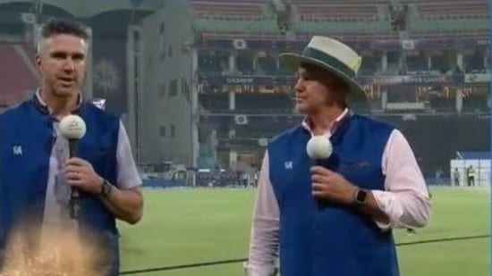 Kevin Pietersen and Matthew Hayden