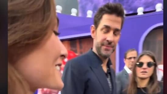 John Krasinski's awkward brush-off of TikToker Kate Mackz's running question amasses over 497,000 views(TikTok/Kate Mackz)