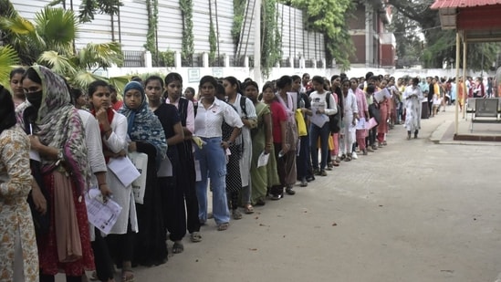 Candidates await to appear for the Bihar BEd CET 2024 exam in Patna(Santosh Kumar)