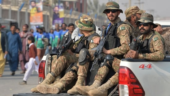 Pakistan's army soldiers.(AFP)
