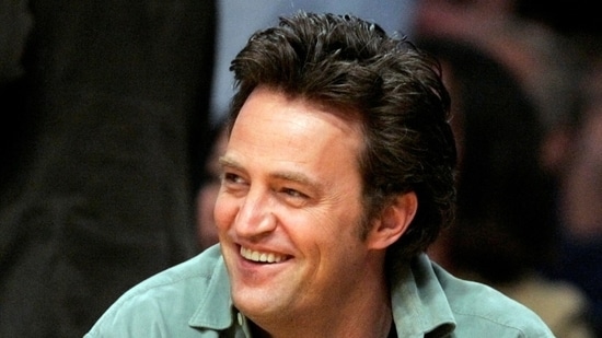 FILE PHOTO: Police officials suggests many people are involved in Matthew Perry's death. REUTERS/Lucy Nicholson/File Photo(REUTERS)