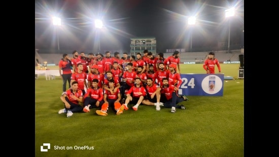 Blasters beat Stallions by four wickets to walk away with the title. (HT Photo)