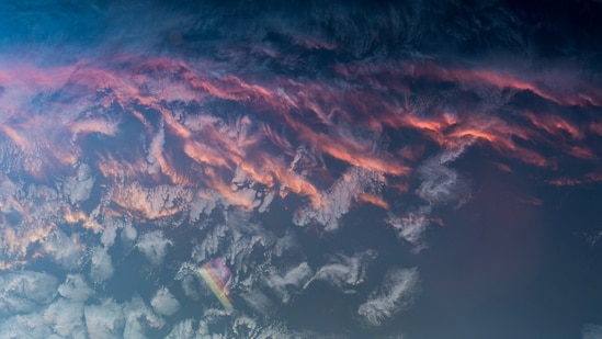 ESA astronaut Alexander Gerst captured this image of sunset from space. (Alexander Gerst)