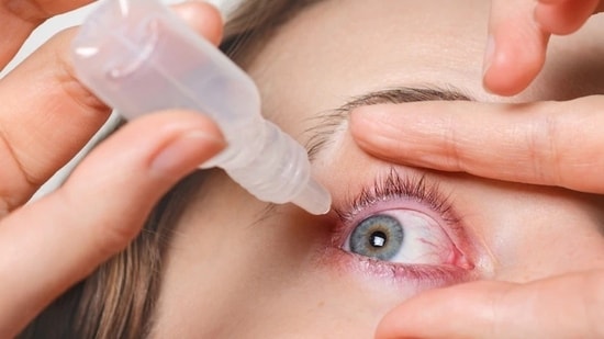 A recent study reveals a concerning trend: despite medical guidelines advising otherwise, a significant majority of children and teens diagnosed with pink eye are still being prescribed antibiotics. (Freepik)