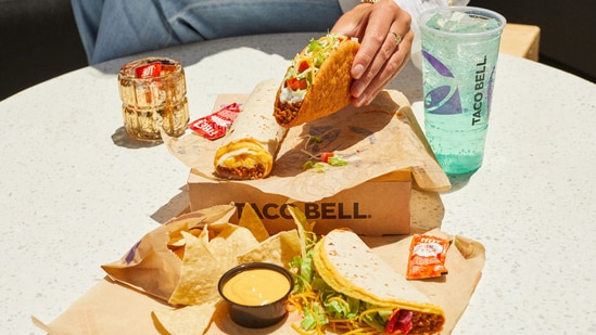 Taco Bell has introduced a new $7 Luxe Cravings Box(Taco Bell )