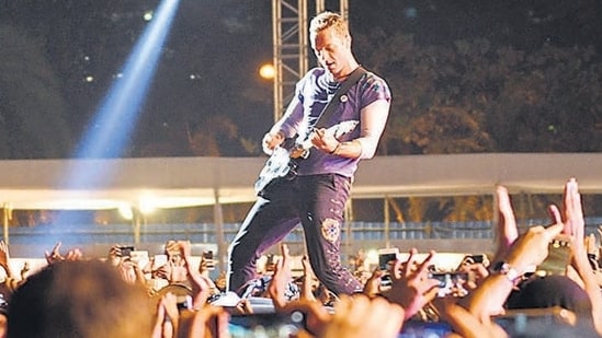 Hotels within 20 kms of the venue in Navi Mumbai where Coldplay is due to perform in January, are charging up to <span class='webrupee'>₹</span>5 lakh for three nights((Pratik Chorge/HT PHOTO))