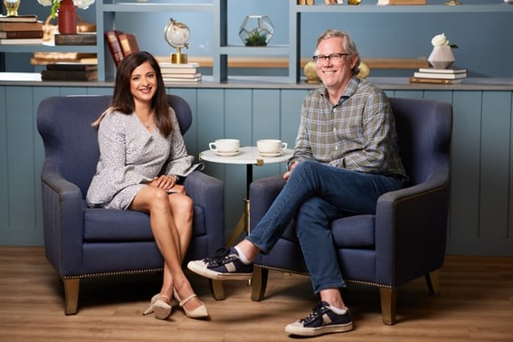 HubSpot-CEO Yamani Rangan mit dem Vorstandsvorsitzenden Brian Halligan