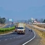 The government is anticipating an increase in private investments in road construction projects being awarded under the build-operate-transfer (BOT) toll model. (Photo: Aniruddha Chowdhury/Mint)