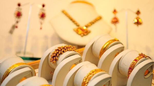 Gold prices rallied over 1% to reach nearly two-week high on Wednesday.