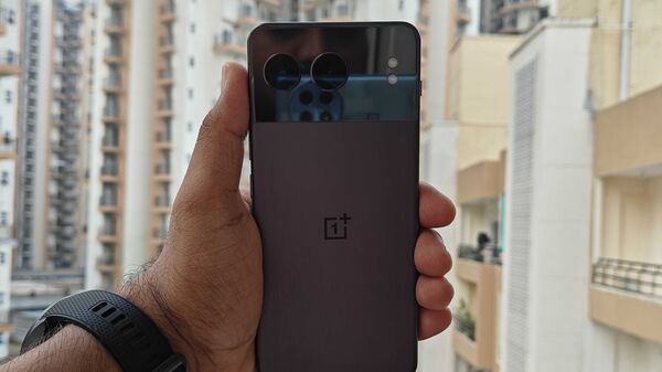 OnePlus Nord 4 comes with a metal unibody design. (Aman Gupta/Mint)