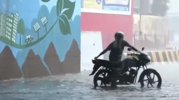 Delhi rains: Downpour hits several parts of the city | Watch video