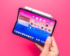 Dem iPad Mini könnte es an den Kragen gehen: Apple soll laut Bericht bereits für 2026/2027 den Launch eines kleinen Foldables planen. (Bild: Canoopsy)