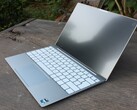 Das 4K-Modell des Dell XPS 13 9315 ist im Deal beim Hersteller für 989 Euro erhältlich (Bildquelle: Sebastian Jentsch)