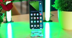 Das Xiaomi Redmi Note 13 Pro 5G bietet im Deal für 250 Euro viel Smartphone für wenig Geld (Bild: Florian Schmitt)