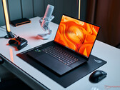 Asus ROG Zephyrus G16 2024 im Test - Flacher Gaming-Laptop jetzt mit AMD Zen 5