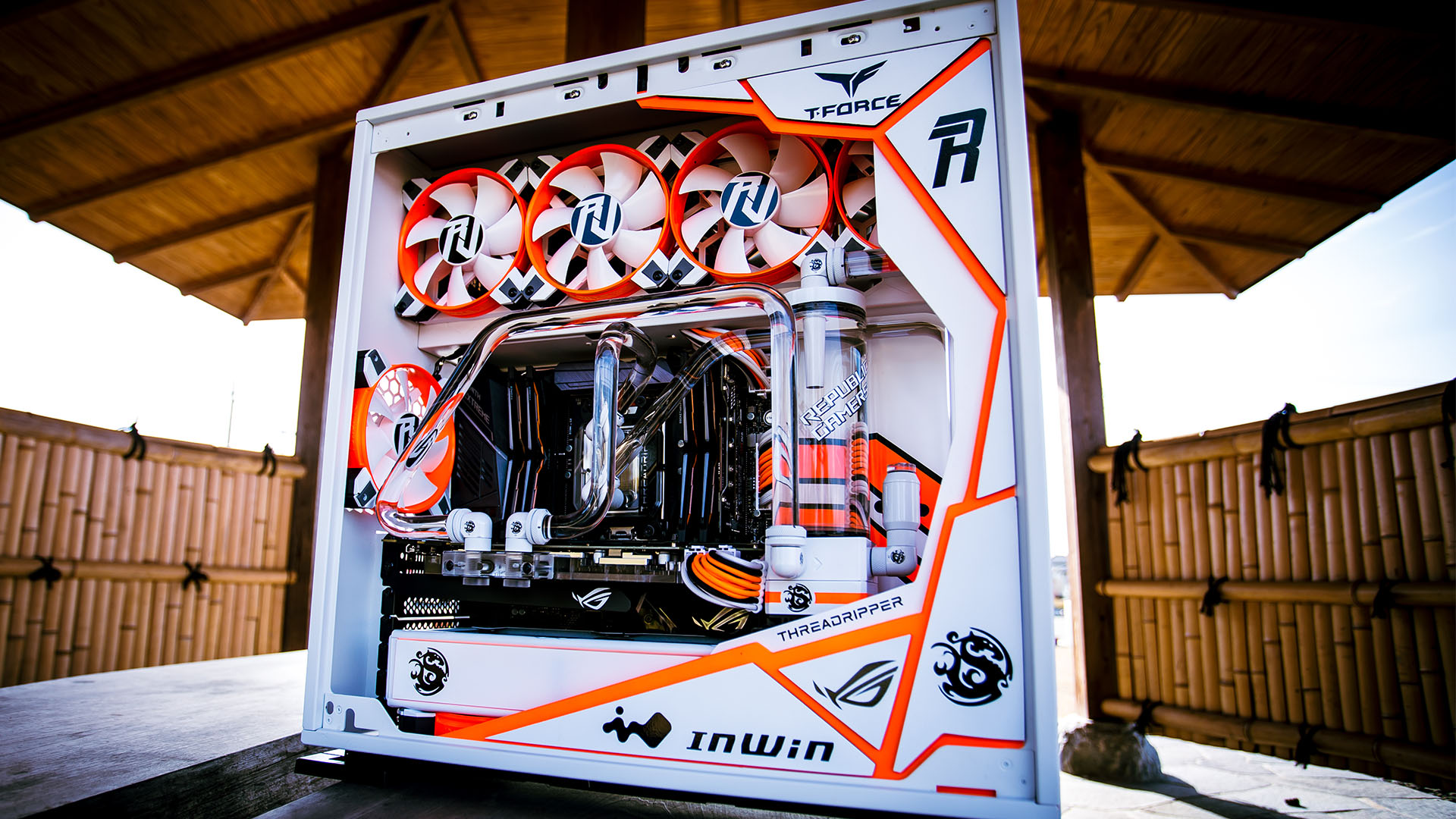 The white and orange Threadripper gaming PC