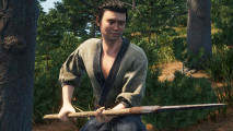 Japanese survival sim Sengoku Dynasty overhauls combat, gets soulslike: A trainee uses a weapon in a forest.