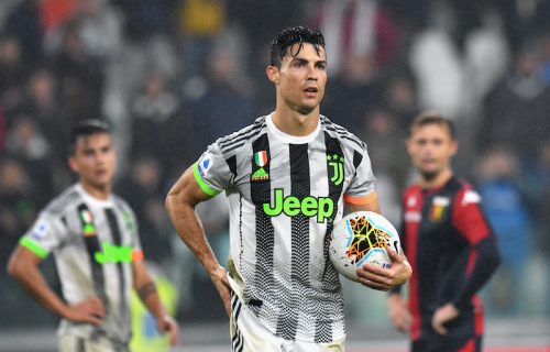 Juventus v Genoa CFC - Serie A