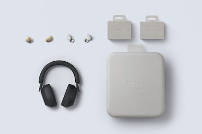 Image of headphone bodies and packages