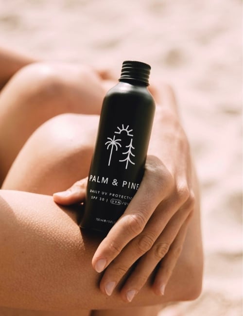 9 Cruelty-Free & Vegan Sunscreen Brands For A More Ethical Tan Image by Palm & Pine #vegansunscreen #crueltyfreesunscreen #crueltyfreefacesunscreen #vegancrueltyfreesunscreen #reefsafevegansunscreen #sustainablejungle