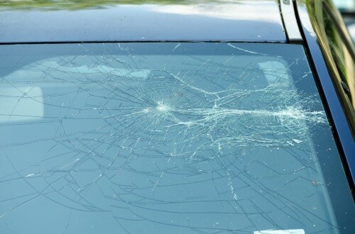 cracked front windshield of car