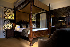 Four Poster Bed