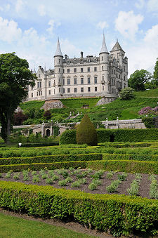 Dunrobin Castle Today