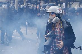 L'UNESCO appelle à la protection des journalistes couvrant les manifestations à l'échelle mondiale