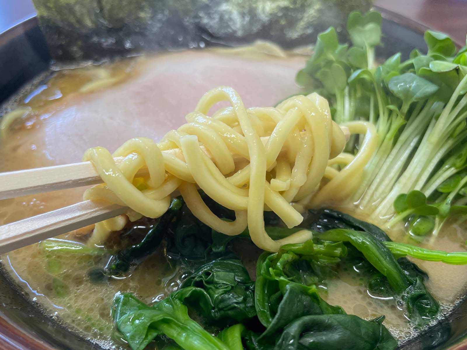 真砂家で横浜家系ラーメン食べた！／横浜・関内