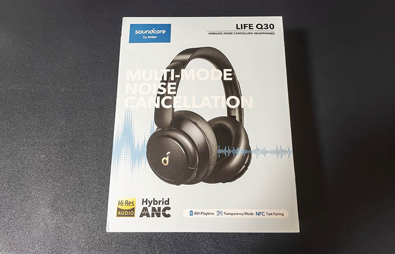 Anker Soundcore Life Q30の外箱